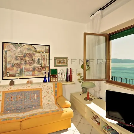 Apartment 28
