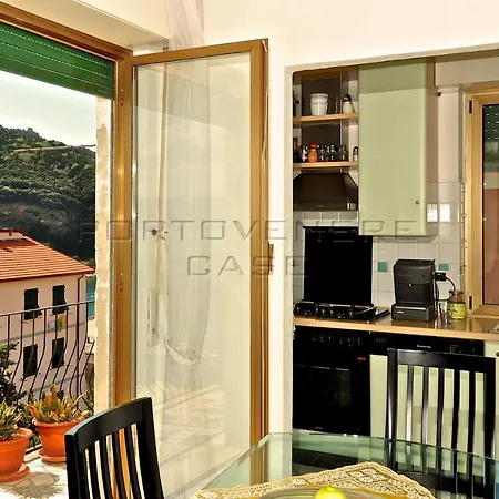28 * Porto Venere